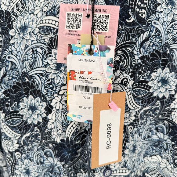 Robert Graham Woven Button Front Long Sleeve Shirt Edgar Navy Tattoo Floral M - Picture 8 of 9